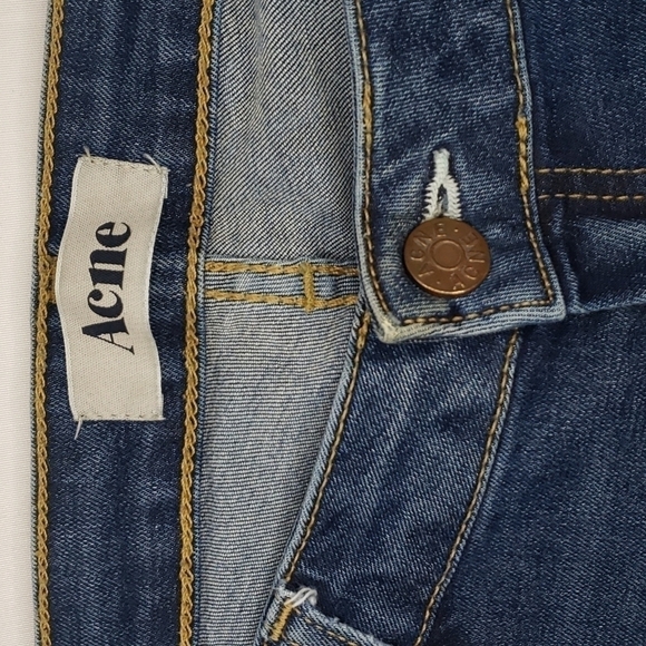 𝅺ACNE Lightly Distressed Medium Wash Deisgner Jeans Mid Rise - Picture 5 of 7